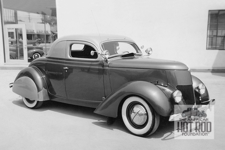 FMC_108_'36 Ford Custom in '40